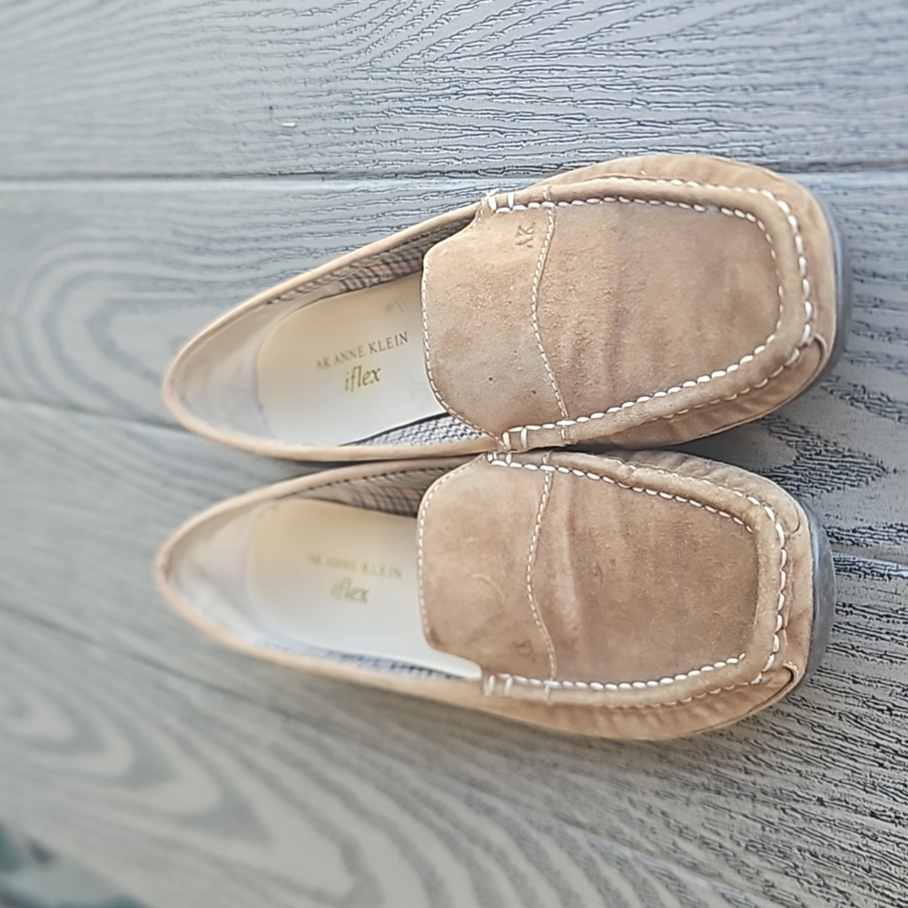 AK Anne Klein Loafers Maslipnslide Caramel Suede Leather Moccasin Women 9M